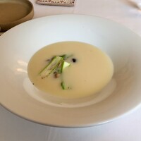 エヴォリュエ - 新じゃがいもスープ