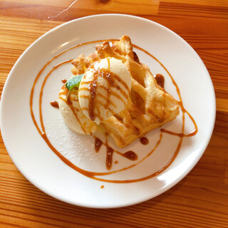 ぱらだいすかふぇ 釧路 カフェ 食べログ