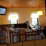 うどん処　ゆずりは - 店内の様子