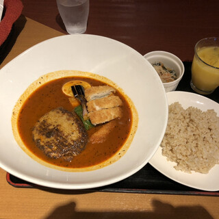 鶴見でおすすめのグルメ情報 グリーンカレー をご紹介 食べログ