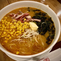 個室中華 頤和園 溜池山王店 - 
