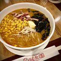 個室中華 頤和園 溜池山王店 - 