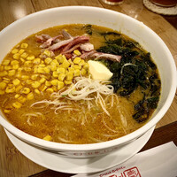 個室中華 頤和園 溜池山王店 - 