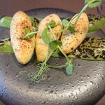 レストラン　カズ - そら豆パン