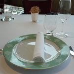 レストラン タテル ヨシノ 銀座 - テーブルの上