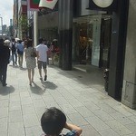 かねまつビルの8Fにございます