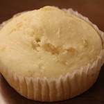 ブーランジェリー カドー - 日向夏蜜柑の蒸しパン