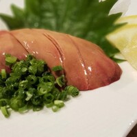 丹波黒どり 白肝刺し身（1,080円～）