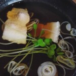 うどん処　ゆずりは - 何気ないお吸い物もよく見ると上品な姿