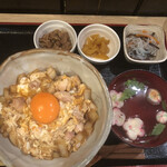 Sakura Kashiwa Ryouriu Dono Kokoro - 五穀味鶏の親子丼(上)のランチ@1,100円