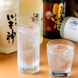 こだわりの日本酒とウイスキー☆ランチタイムは昼飲みも可能◎