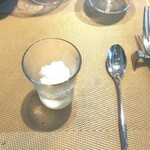 La Brianza - セージのソルベ。ブリアンツァで出てくるお口直しソルベの中で、かなり好みの味わい好き☆おいしい♡