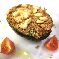 アボカドとクリームチーズのオーブン焼き