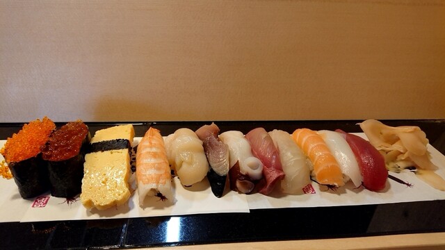 Yatai Zushi Konan Ekimae Cho