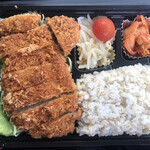 泰山 - 黒豚ロースカツ弁当
