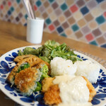 Cafe 優陽 - 料理写真:ますのフライプレート（日替わり