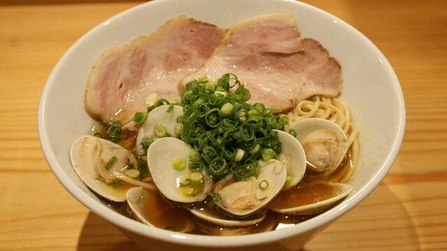 鶏と鮪節 麺屋 勝時 大阪梅田 阪急 ラーメン 食べログ