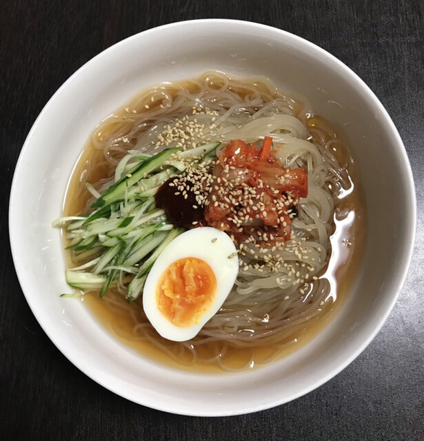 Korean Shokuhin Senmon Ten Urimadan