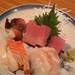 祭 - 刺身盛り合わせ五点盛1500円