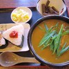 Tedukuriudomminokichi - 料理写真:カレーセット　６８０円（カレーうどん、おにぎり二個、一品）