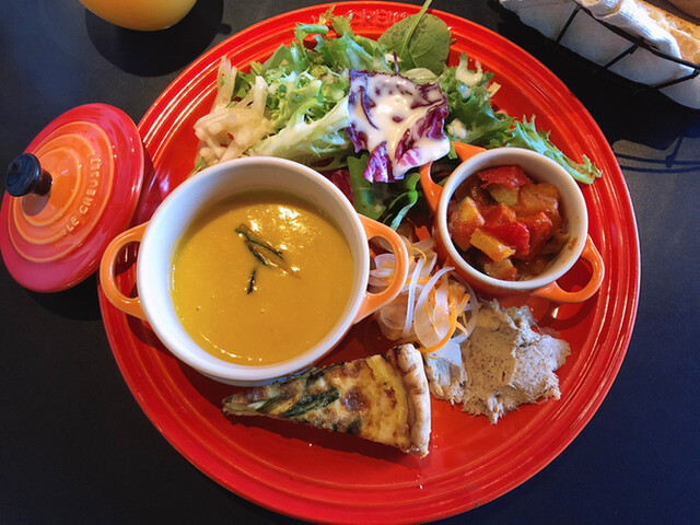 ブラッスリー コロン ウィズ ル クルーゼ Brasserie Coron With Le Creuset 西4丁目 ビストロ 食べログ ブラッスリー コロン ウィズ ル クルーゼ Brasserie Coron With Le Creuset 西4丁目 ビストロ 食べログ