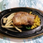 Resutoran Ootani - グリルポーク塩焼き1580円。