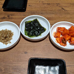 韓国料理豚ブザ - 