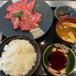 山形牛ステーキ＆焼肉 かかし - 山形牛焼肉定食 1760円。