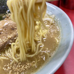 松平 - とんこつ醤油のラーメン(細麺