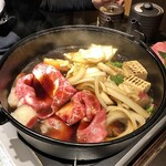 難波 肉割烹 東山 - 神戸牛と黒毛和牛の食べ比べ