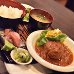 Tatsu - ハンバーグトマト煮（７００円）２０２１年３月