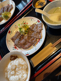 Gyuutan Yaki Sendai Hemmi - 