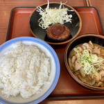 山田うどん食堂 - 