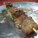 だるま - ラム肉とシシトウの串1