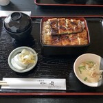 うなぎ初 - うな重定食・上 2,700円+税