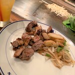 サムズセーラーイン - カットされたステーキ美味しかった♪