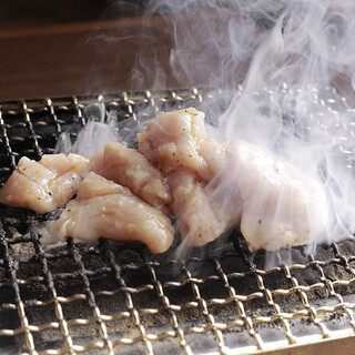 ◆大ちゃんの自慢の味“名物闇盛りホルモン”◆