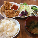 まるやま館 - チキンカツ定食