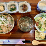 Hanabusa - 海鮮胡麻漬け丼