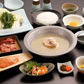 養鶏場直送！自社ブランド「華味鳥」