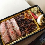 島メシ家 - オリーブ牛弁当１８００円