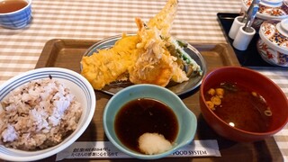 Ebinoya - 金目鯛と春野菜の定食　トッピングで穴子