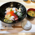一漁 - 海鮮丼(ランチ)    ¥1,650-