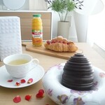 ル・ショコラ・アラン・デュカス - イースターエッグ