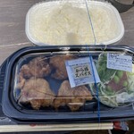 ほっともっと - から揚げ4個弁当390円税込+サラダプレート100円税込