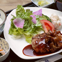 鶏つくねハンバーグランチ