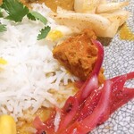 スパイス計画 - 付け合わせもどれも美味しい♪