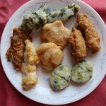 神茂 - 料理写真:おつまみ揚げ　540円