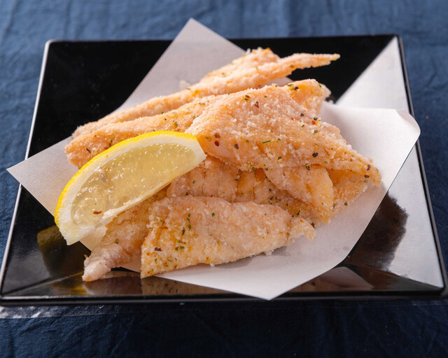 清水港 海岸食堂 バンノウ水産 清水河岸の市店 清水 海鮮丼 食べログ