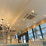 神戸牛洋食アモナ - 店内